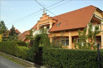 Hungrie Privát Balatonmáriafürdő, Extérieur